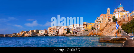 Il neo classica chiesa greco-ortodossa di San Nicola, Ermoupolis, Syros, greco isole Cicladi Foto Stock