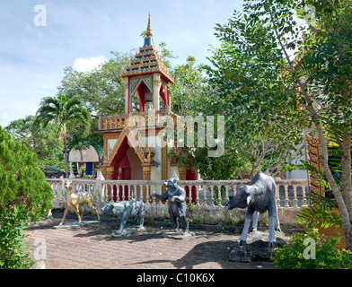 Figure di animali in il buddista di Wat Phra Thong tempio, Thalang, Isola di Phuket, nel sud della thailandia, tailandia, Asia sud-orientale, Asia Foto Stock