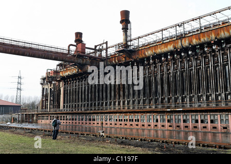 In disuso cokeria, forno a coke blocco, Complesso industriale delle Miniere di carbone dello Zollverein, Essen-Stoppenberg, la zona della Ruhr Foto Stock