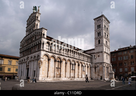 La chiesa di San Michele, Chiesa di San Michele in Foro, Lucca, Toscana, Italia, Europa Foto Stock