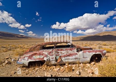 Auto abbandonate a Aguereberry camp e homestead emigrante canyon road Parco nazionale della Valle della Morte California USA Foto Stock