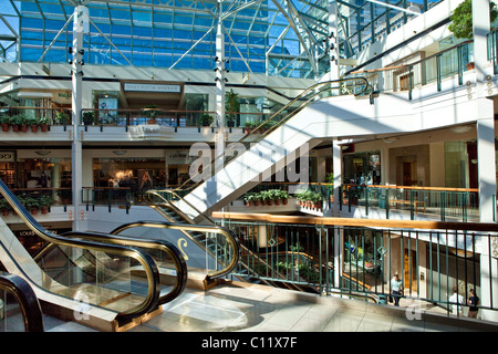 Pioneer Place Shopping Mall, Portland, Oregon, Stati Uniti d'America Foto Stock