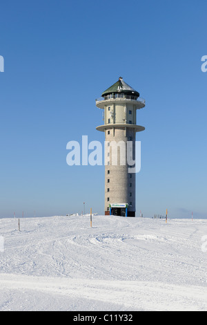 Torre Feldbergturm sul Monte Feldberg, Foresta Nera meridionale, Baden-Wuerttemberg, Germania, Europa Foto Stock