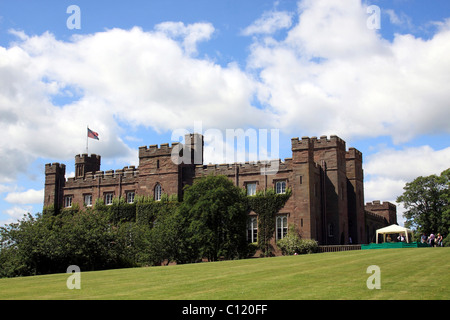 Scone Palace, ex sede di incoronazione dei re scozzesi, Perth, Scozia, Regno Unito, Europa Foto Stock