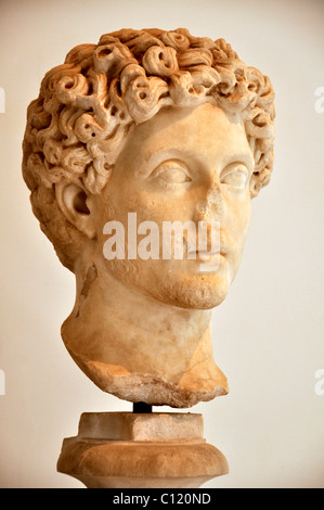 Antico busto in marmo di imperatore romano Marco Aurelio, Museo Palatino, Palatino, Roma, Lazio, l'Italia, Europa Foto Stock