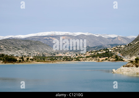 Embalse del Rio Amadorio, serbatoio del Rio fiume Amadorio, dam, montagne, Villajoyosa, Vila Joiosa, Costa Blanca Foto Stock