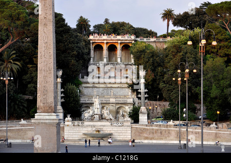 Obelisco, la terrazza del Pincio, gruppo di statue, dea Roma tra il Tevere e Aniene, Piazza del Popolo, Roma, Lazio, l'Italia, Europa Foto Stock