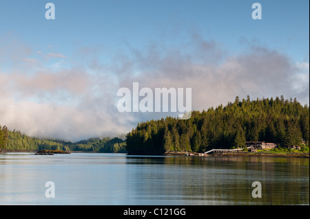 L'Alaska. Sì Bay Lodge, sì Bay, Cleveland regione Penisola di Alaska sudorientale. Foto Stock