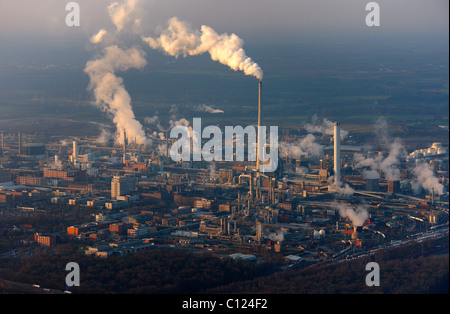 Vista aerea, Degussa, azienda Evonik, RAG Aktiengesellschaft coal mining corporation, Impianti Chimici, Impianti di produzione Foto Stock