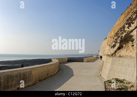 Il undercliff a piedi a Ovingdean vicino a Brighton in East Sussex Regno Unito costa Foto Stock