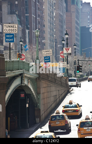 Grand Central Terminal Park Avenue viadotto, Pershing Square NYC Foto Stock