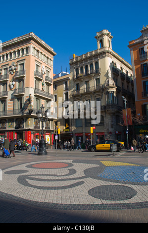 Mosaico di Joan Miro su via Ramblas centrale di Barcellona Catalogna Spagna Europa Foto Stock