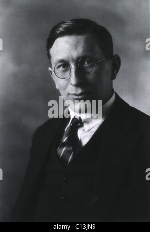 Frederick Banting (1891-1941), il medico canadese che, con Charles H. migliori, fu il primo ad estrarre (1921) l'ormone insulina dal pancreas. Foto Stock
