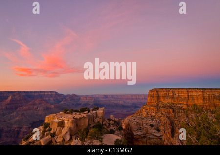 Stati Uniti d'America, Arizona, Grand Canyon al tramonto Foto Stock