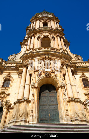 Chiesa barocca di St George progettata da Gagliardi 1702 , Modica, Sicilia Foto Stock