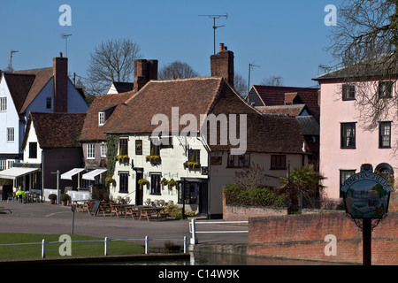 Pub nel centro di villaggio,Finchingfield,Essex Foto Stock