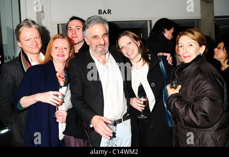 Henry Goodman e gli ospiti premere notte 'Duet per due' da Tom Kempinski presso il Teatro Almedia di Londra - Inghilterra - 29.01.09 Foto Stock