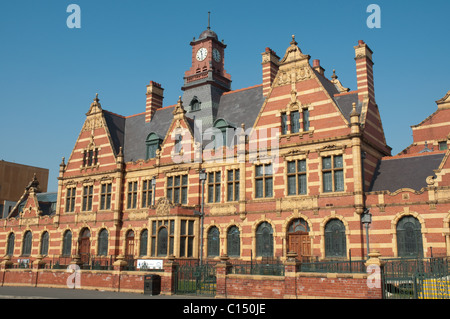 Victoria Terme, Manchester. Inaugurato nel 1906, progettato da Henry prezzo.Chiuso nel 1993,Il Grade II* ora in fase di restauro. Foto Stock