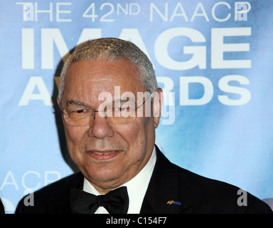 GENERAL Colin Powell 42ND NAACP IMAGE AWARDS PRESSROOM. Il centro cittadino di Los Angeles California USA 04 Marzo 2011 Foto Stock