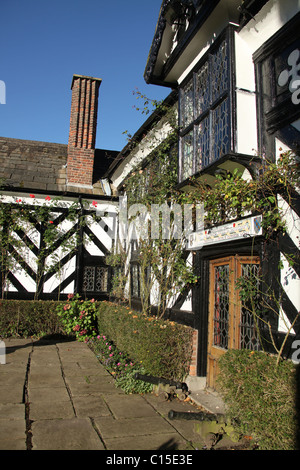 Gawsworth Old Hall, Inghilterra. Elevazione occidentale Gawsworth Old Hall. Foto Stock