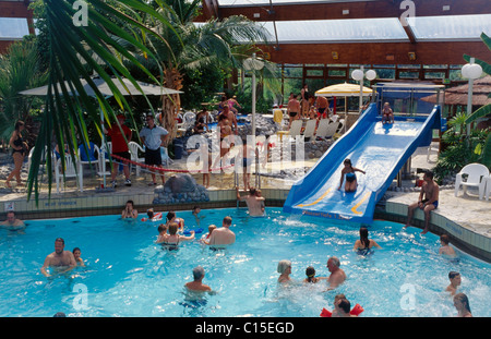 Piscina in comune di umido e Kieler Bucht Bay, Schleswig-Holstein, Germania, Europa Foto Stock