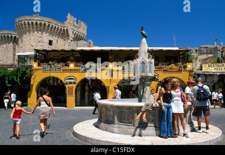 Hippokrates Square, Città di Rodi, Dodecanneso isole, Grecia Foto Stock