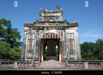 La struttura del tempio nei pressi dell'imperatore, tombe vicine Hue, Vietnam Foto Stock