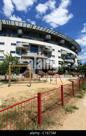 Moderno edificio residenziale, Rummelsburger Bucht quartiere residenziale, Wasserstadt Alt Stralau, Expo 2000, Berlino Foto Stock