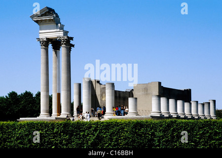 Porto Romano tempio ricostruzione, Xanten parco archeologico, Basso Reno, Renania settentrionale-Vestfalia, Germania, Europa Foto Stock