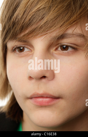 Faccia del 13-anno-vecchio ragazzo, close up Foto Stock