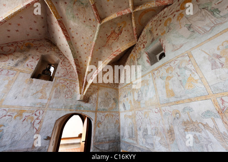 Vecchia sacrestia con affreschi tardo-gotici, 1423, St John's chiesa parrocchiale a Brendlorenzen, Neustadt a. d. Città Saale Foto Stock