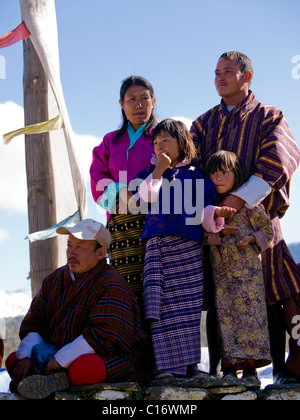 Tradizionale famiglia bhutanesi Foto Stock