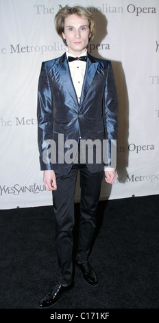 Austin Scarlett, Metropolitan Opera centoventicinquesimo anniversario gala al Metropolitan Opera House al Lincoln Center - Arrivi New York Foto Stock