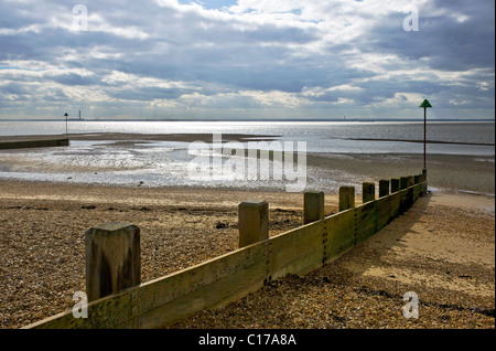 Il foreshore a Southend on Sea. Fotografia di Gordon Scammell Foto Stock