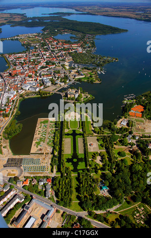 Vista aerea, Castello di Schwerin, giardino barocco, composto di German Federal Garden mostra BUGA 2009, il lago Schwerin, Schwerin Foto Stock