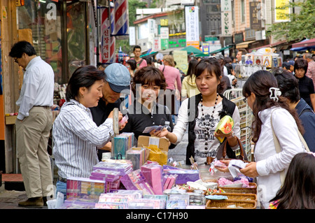 Una fase di stallo in Insadong-gil, Seoul, Corea del Sud Foto Stock