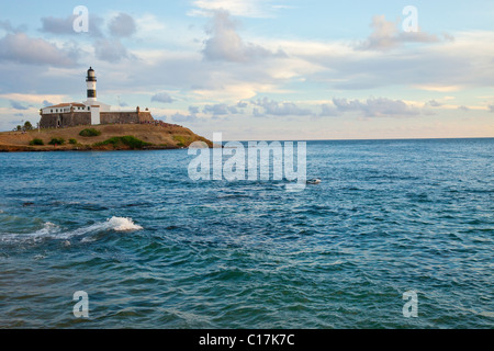 Farol de Barra (faro), Forte de Santo Antonio da Barra, Salvador, Brasile Foto Stock