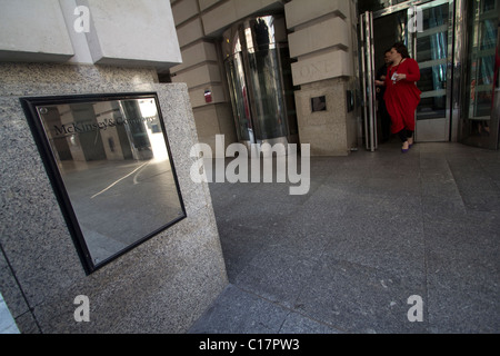 Ingresso alla società di consulenza McKinsey & Company, Jermyn Street, Londra, Regno Unito Foto Stock