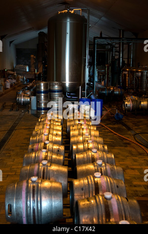 Whitstable Brewery, la produzione della birra per micro birreria Foto Stock