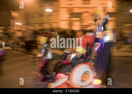 Desfile del Carnaval 2011, antroxu, en Gijón, Asturie. Foto Stock