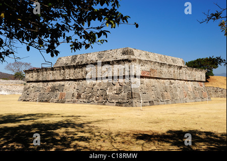 Piramide del serpente piumato a Xochicalco in Stato di Morelos, Messico Foto Stock