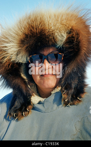 Da Inuit Nuiqsut, sulla costa dell'Oceano Artico nel lontano nord dell'Alaska Foto Stock