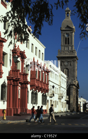 Il Cile, regione di Coquimbo, La città coloniale di La Serena, edifici attorno a Plaza de Armas. Foto Stock