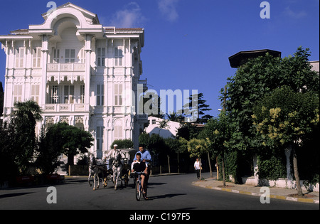 La Turchia, nei pressi di Istanbul, sulle Isole dei Principi, Buyuk Ada Isola, yali (casa di legno) dell inizio del XX secolo Foto Stock