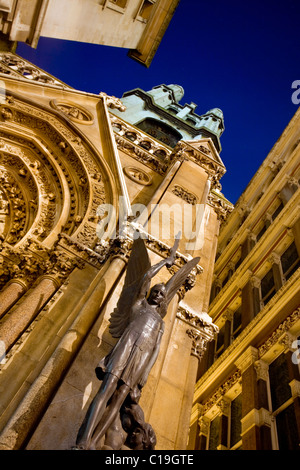 Chiesa di San Michele, St Michael's Alley, Off Cornhill, la City of London, Londra, Inghilterra, Regno Unito Foto Stock