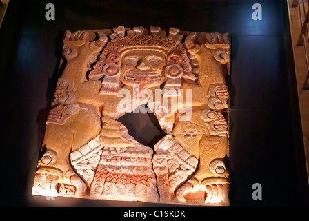 La scultura Tlaltecuhtli nel Museo Templo Mayor, Città del Messico Foto Stock