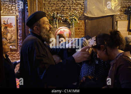 Le chiese, strade e cimiteri del Cairo copto, il più antico abitato di Cairo, dove la santa famiglia si rifugiarono. Foto Stock