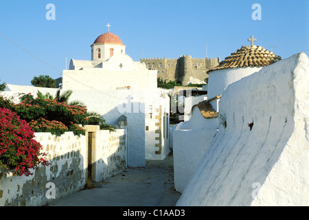 Grecia DODECANNESO Arcipelago isola di Patmos Chora in background Ioannis Theologos Evanghelista monastero (San Giovanni Foto Stock
