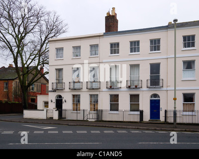 Villette a schiera in Berkley Street, Cheltenham, Gloucestershire, UK. Foto Stock