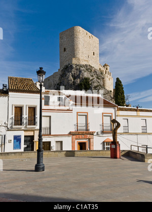 Vista di Olvera provincia di Cadice Andalusia Spagna Foto Stock